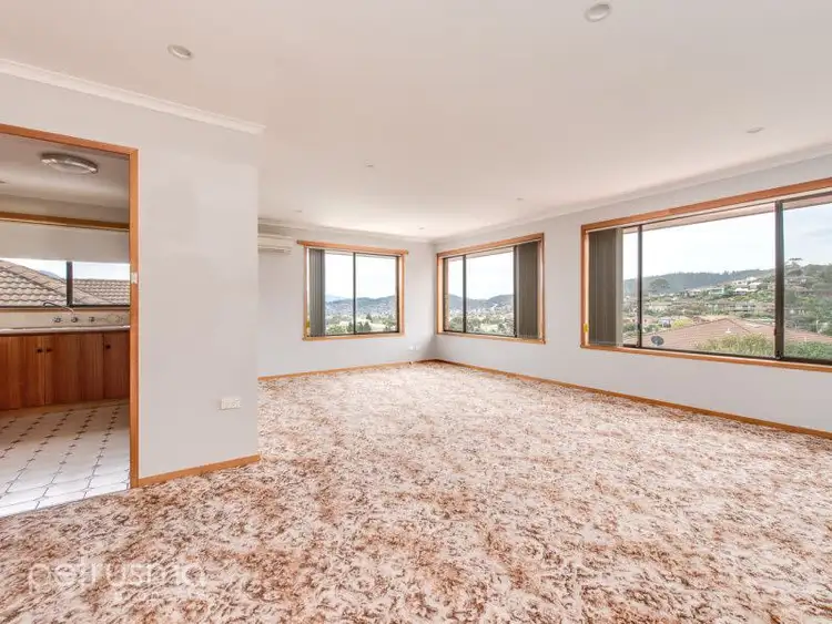 Sixth view of Homely unit listing, 2/448 Oceana Drive, Howrah TAS 7018