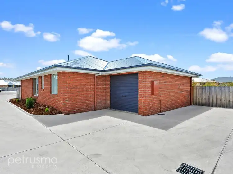 1/15 Peronne Court, Brighton TAS 7030