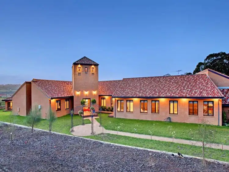 7 LOOKOUT RISE, Hidden Valley VIC 3756