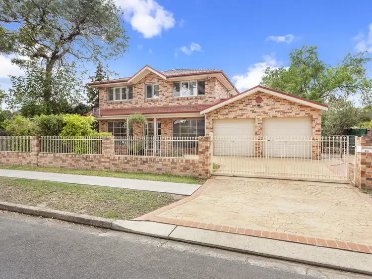 20 Derna Rd, Holsworthy NSW 2173