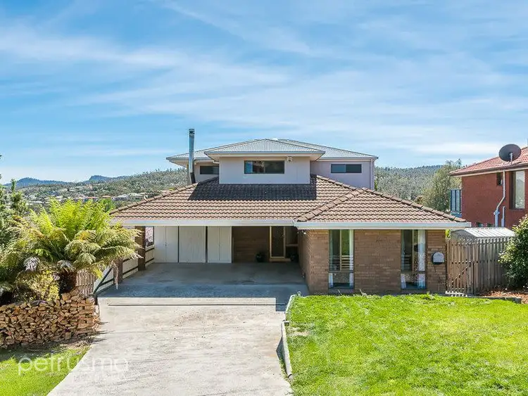 2 Anitra Close, Geilston Bay TAS 7015