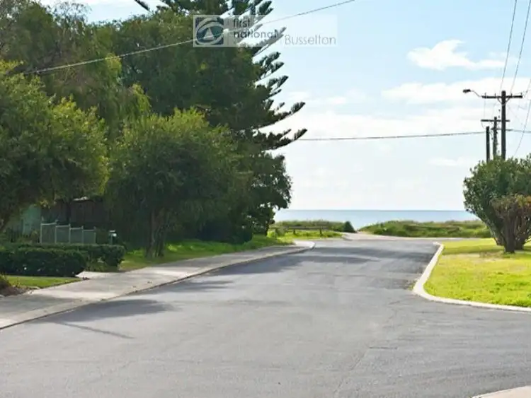 7 Earnshaw Road, West Busselton WA 6280