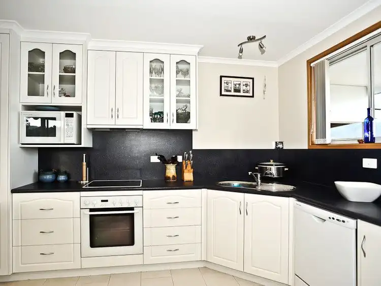Seventh view of Homely house listing, 17 Blackstone Drive, Old Beach TAS 7017