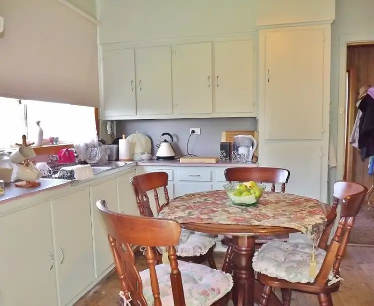 Fourth view of Homely house listing, 2 Marshall Avenue, Moe VIC 3825