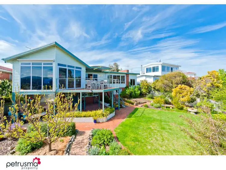 17 Balaka Street, Rosny TAS 7018