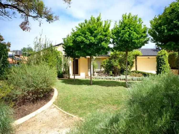15 Etwall Place, Carine WA 6020