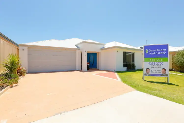 16 Firebrace Elbow, Canning Vale WA 6155