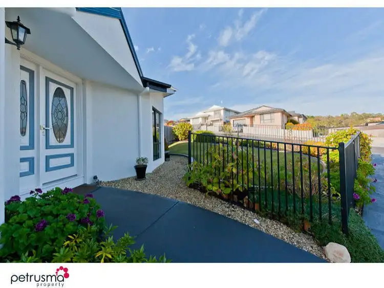 Sixth view of Homely villa listing, 1/11 Paige Court, Mornington TAS 7018