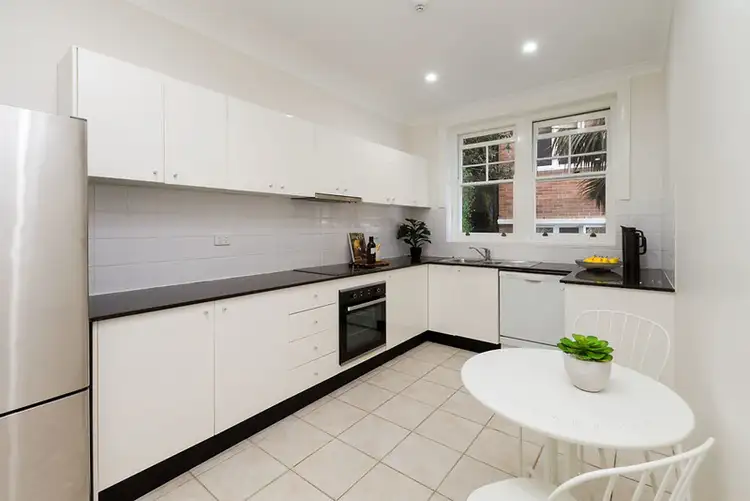Sixth view of Homely apartment listing, 3/5 Elizabeth Bay Crescent, Elizabeth Bay NSW 2011