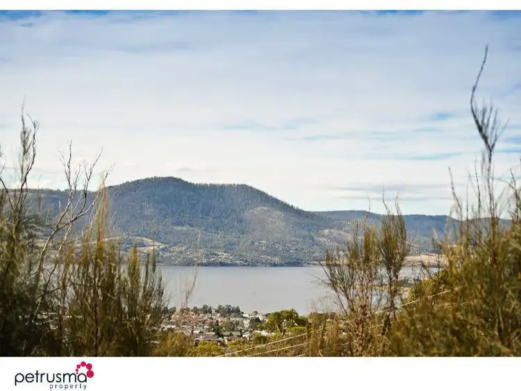 15 Nielson Drive, Montrose TAS 7010