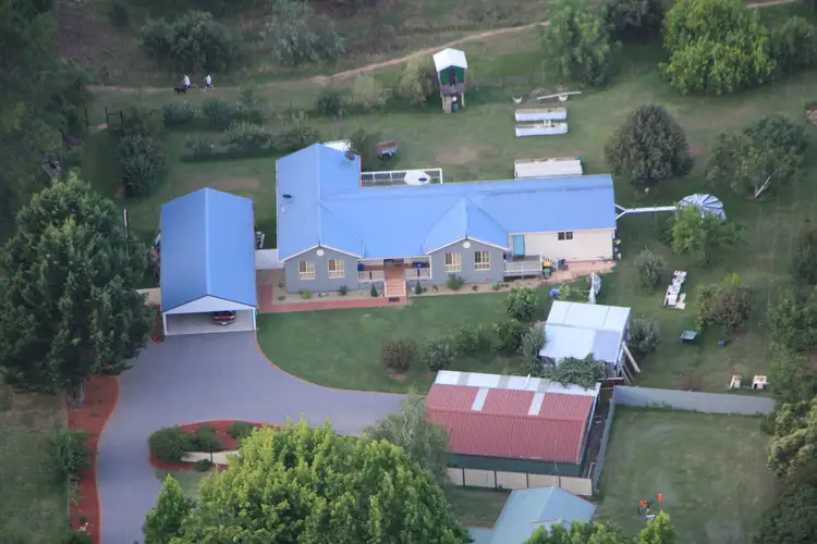7085B Great Alpine Road, Porepunkah VIC 3740