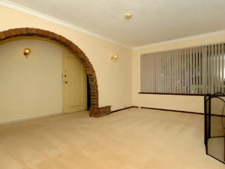 Fifth view of Homely house listing, 5 Jacaranda Place, Maddington WA 6109