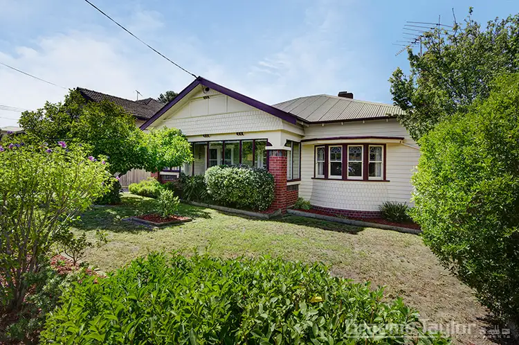 12 Central Avenue, Manifold Heights VIC 3218