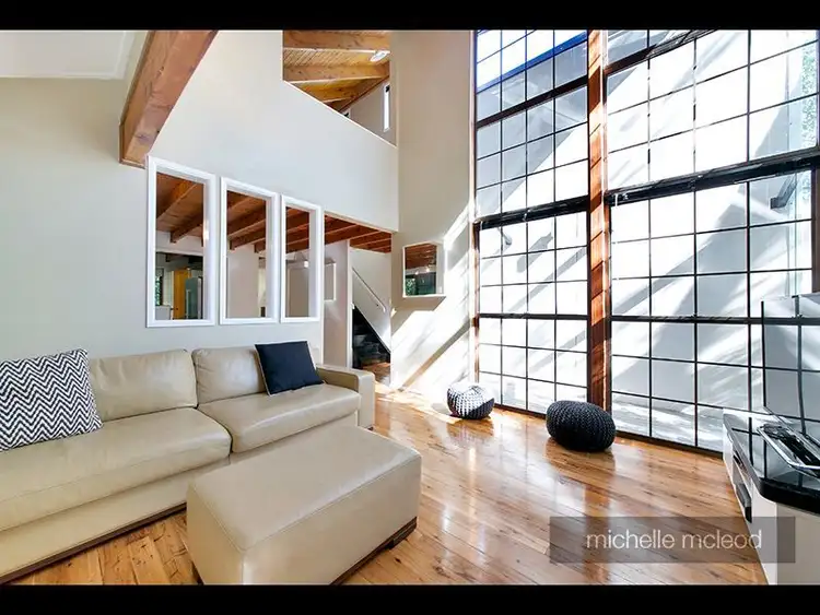Second view of Homely house listing, 8 Jocelyn Court, Chapel Hill QLD 4069