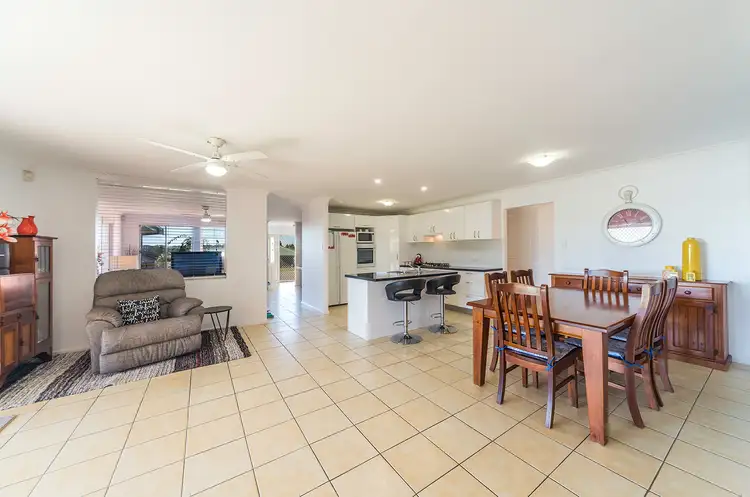 Fourth view of Homely house listing, 6 Mannall Close, Rutherford NSW 2320