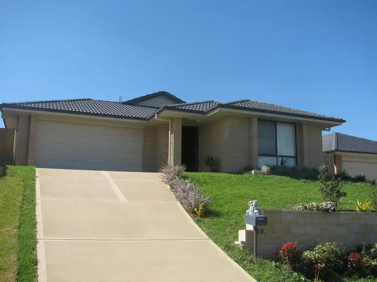 8 PATRIOT CLOSE, Gillieston Heights NSW 2321