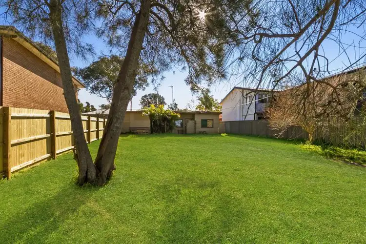 Second view of Homely house listing, 25 Woodland Parkway, Buff Point NSW 2262