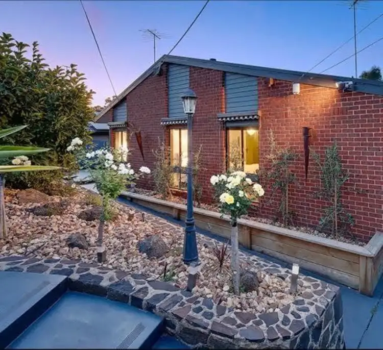 88 Clarke Drive, Gladstone Park VIC 3043
