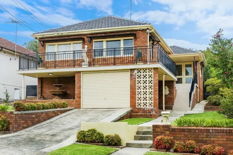 8 Martin Street, Blakehurst NSW 2221