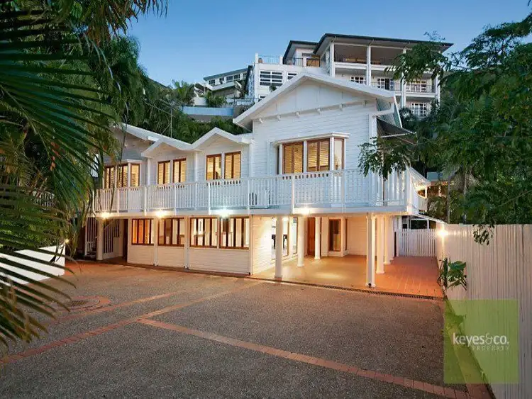 14 Stanton Terrace, North Ward QLD 4810