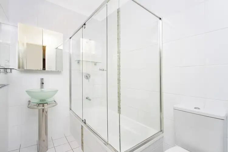 Fifth view of Homely townhouse listing, 4/90 Richmond Road, Morningside QLD 4170