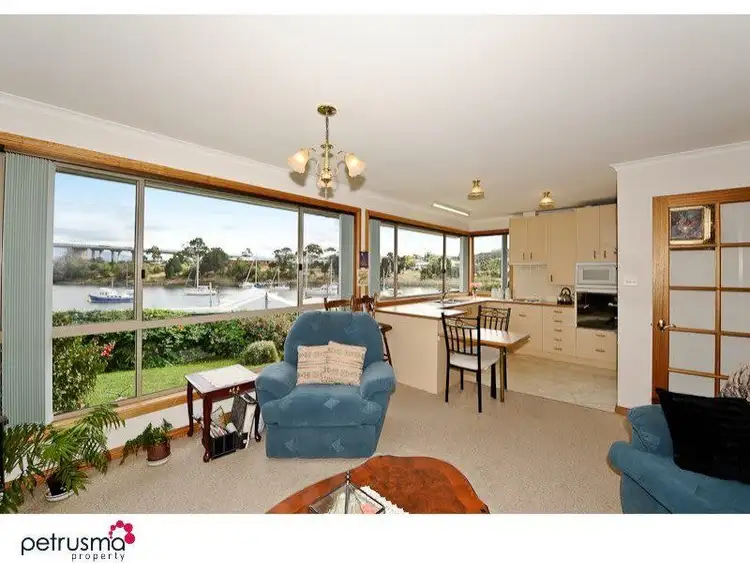 Second view of Homely house listing, 21 Rosny Esplanade, Rosny TAS 7018
