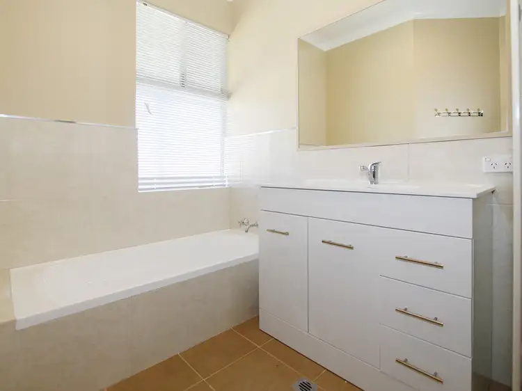 Fourth view of Homely house listing, 18 Ocean Shores Edge, Connolly WA 6027