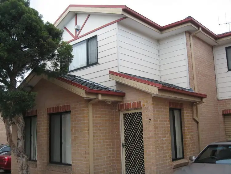 7/151-155 Blaxcell Street, Granville NSW 2142