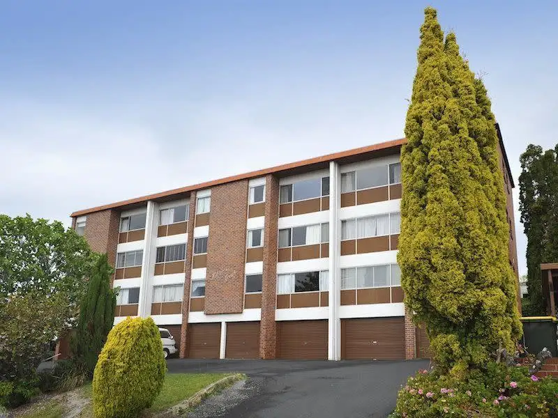 Main view of Homely unit listing, 10/4 Hildern Street, New Town TAS 7008