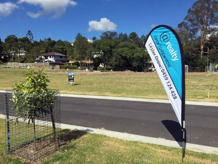 17 Scotland Cres, Cornubia QLD 4130