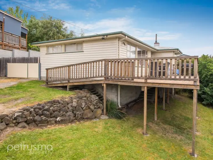8 Jimbirn Street, Berriedale TAS 7011