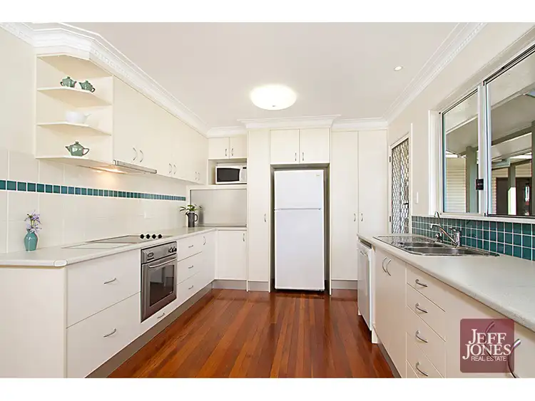 Second view of Homely house listing, 31 Lisle Street, Tarragindi QLD 4121