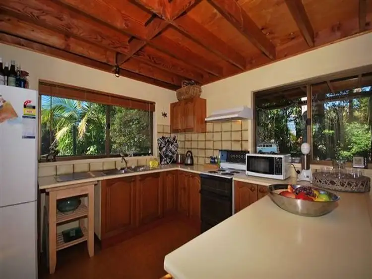 Fifth view of Homely house listing, 8 Tamarind Court, Suffolk Park NSW 2481