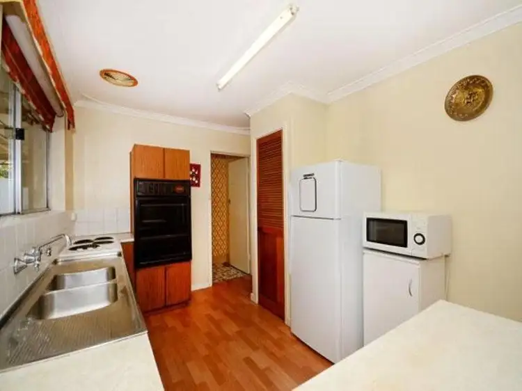 Fifth view of Homely house listing, 15 Dalwood Court, Hamersley WA 6022