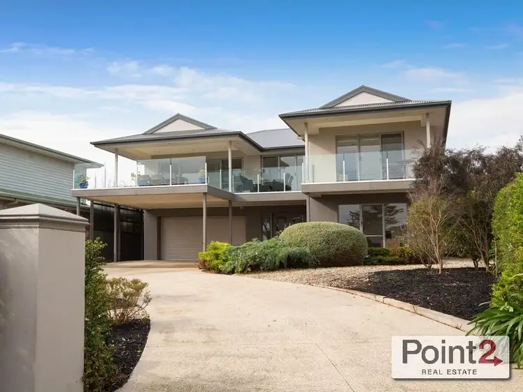 24 Matong Road, Mount Eliza VIC 3930