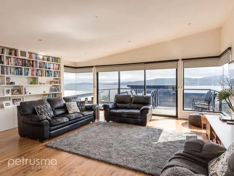 Fifth view of Homely unit listing, 2/572 Oceana Drive, Howrah TAS 7018