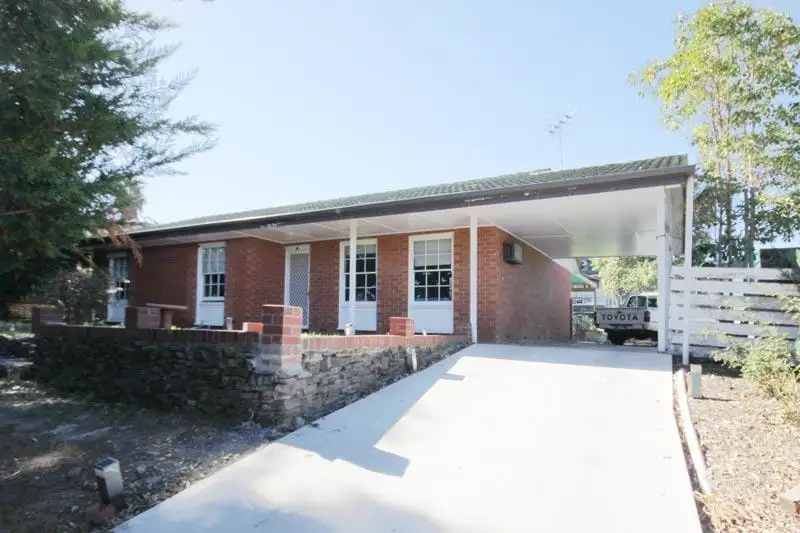 Main view of Homely house listing, 18 Parkview Rise, Hackham SA 5163
