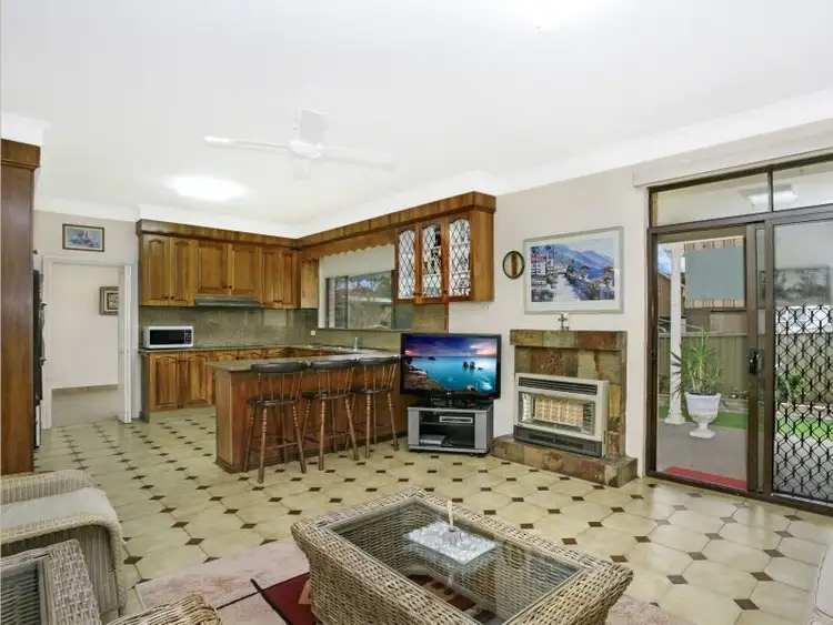 Third view of Homely house listing, 3 Pierce Close, Prairiewood NSW 2176