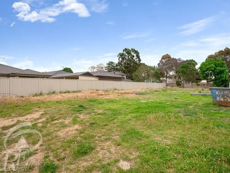 8c Central Ave, Chipping Norton NSW 2170