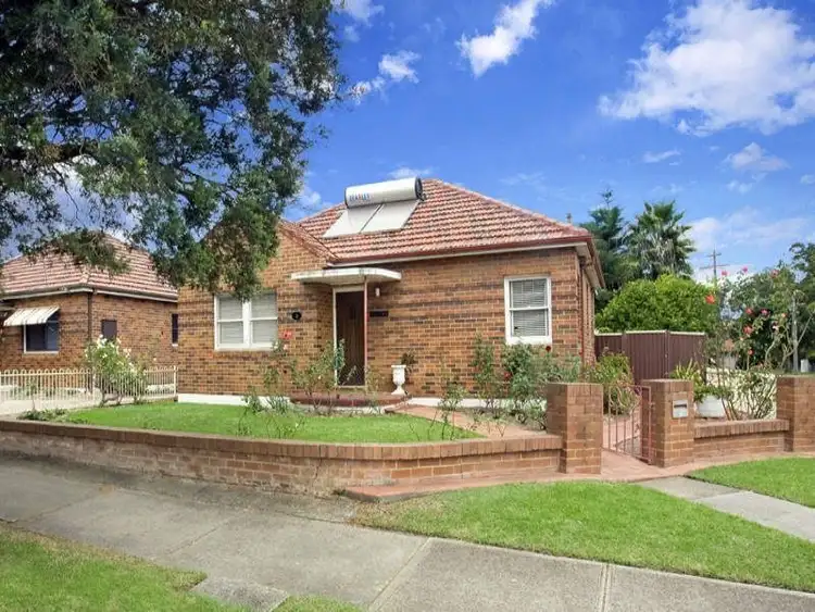 3 Dunstan Street, Croydon Park NSW 2133