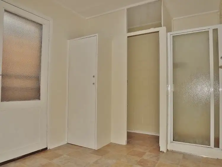 Sixth view of Homely unit listing, 5/3 Linton Avenue, Moe VIC 3825
