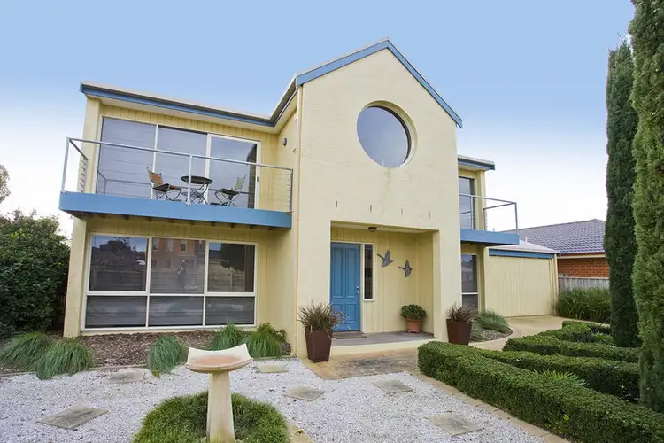 11 Norfolk Boulevard, Torquay VIC 3228