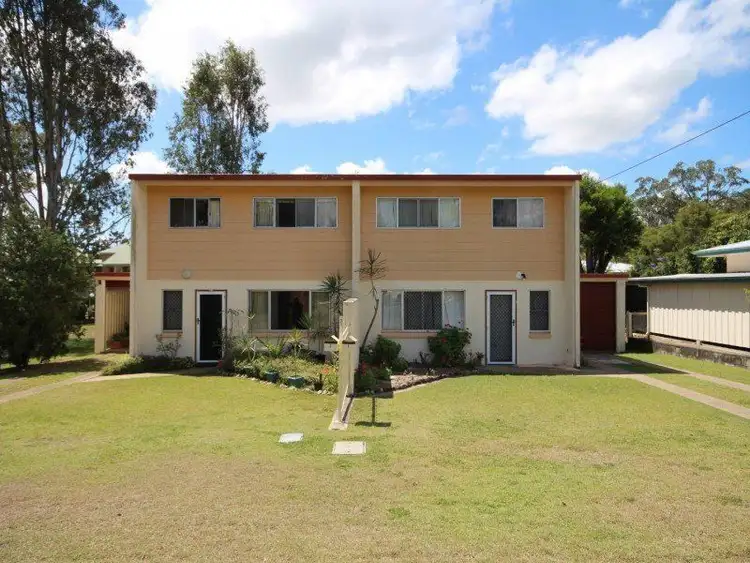 31 Neil, Southside QLD 4570