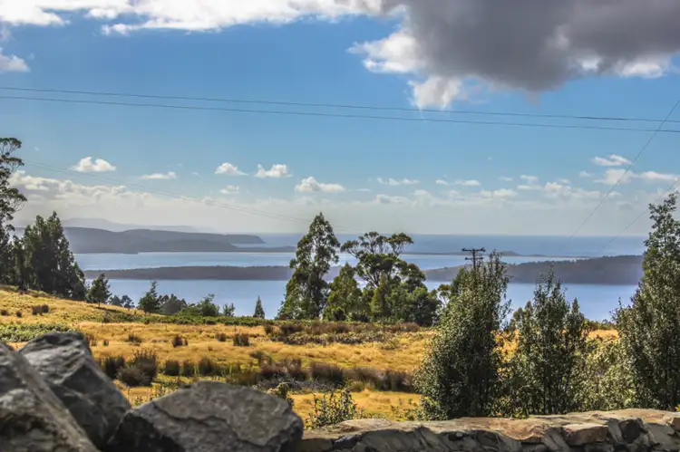 323 Dulcia Road, Gordon TAS 7150