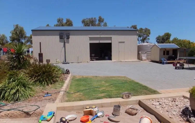 Second view of Homely house listing, 9 Park Avenue, Streaky Bay SA 5680