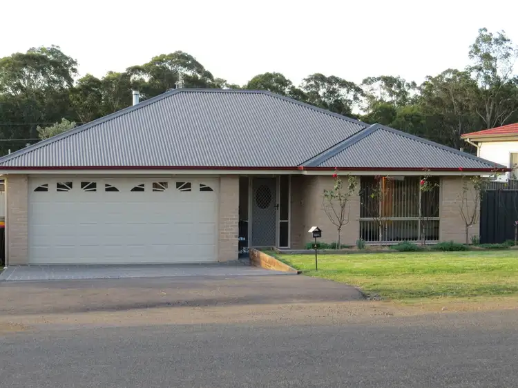 Main view of Homely house listing, 4 McDonald Avenue, Paxton NSW 2325