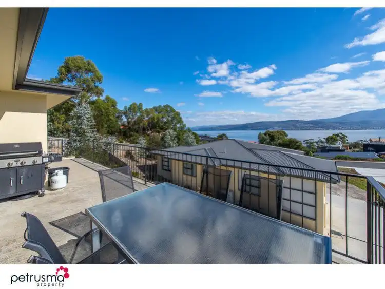 Fifth view of Homely villa listing, 2/636 Oceana Drive, Tranmere TAS 7018