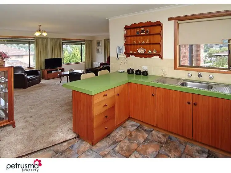 Fourth view of Homely villa listing, 1/448 Oceana Drive, Howrah TAS 7018