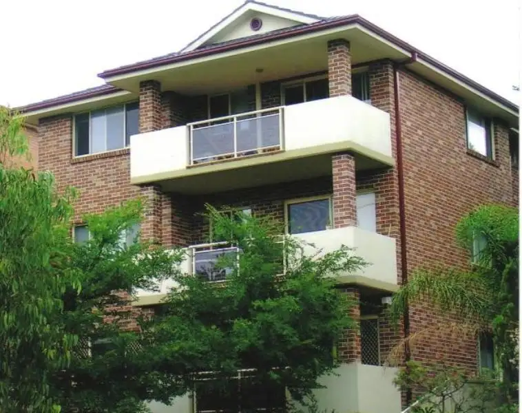 Main view of Homely unit listing, 60 Warialda Street, Kogarah NSW 2217