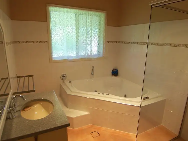 Sixth view of Homely house listing, 5 Paiano Lane, Bright VIC 3741